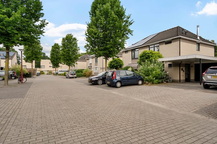 Tussenwoning te koop: Mariëndaal 56, Enschede