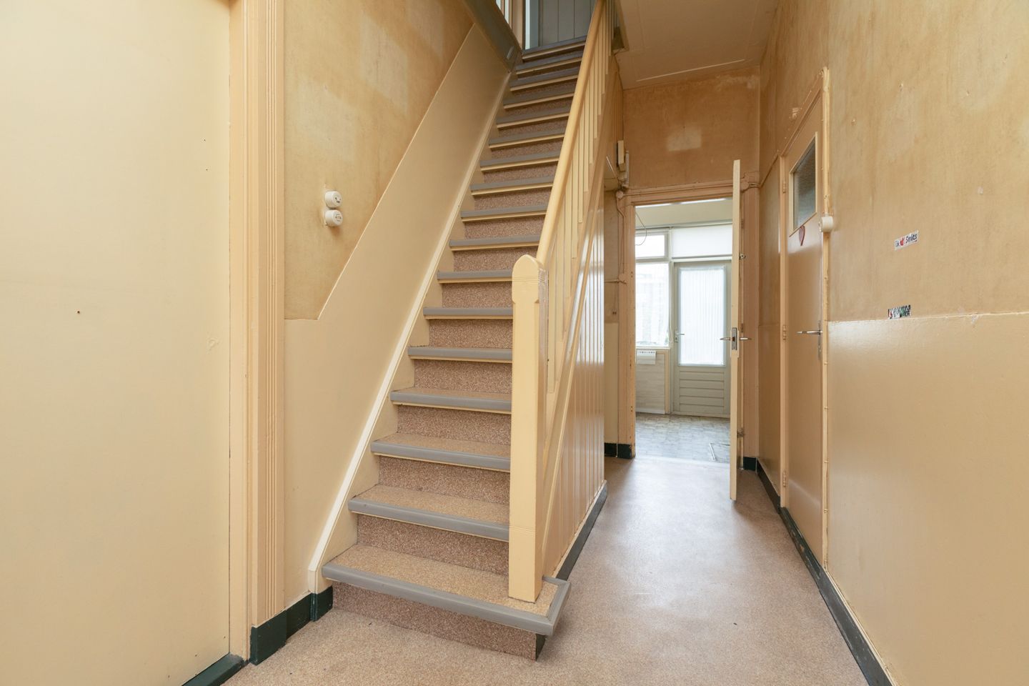 Photo 14 of Schoolstraat 27