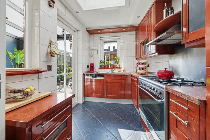 Hoekwoning te koop: Zwanebloemstraat 4, Almelo