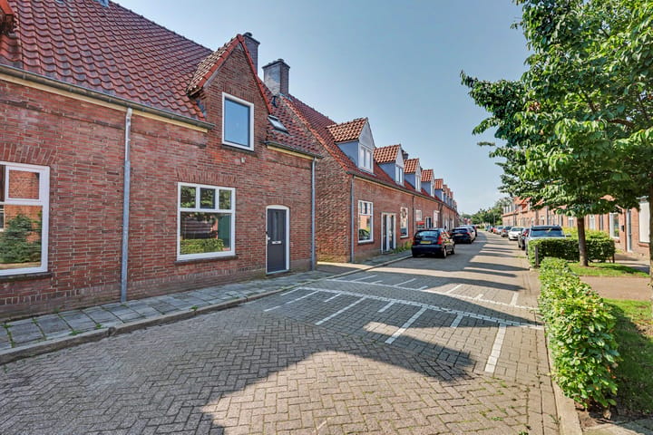 Foto 4 van Zwanebloemstraat 4