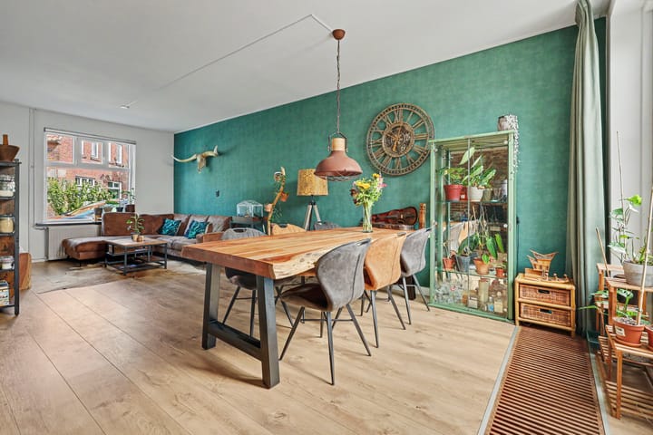 Hoekwoning te koop: Zwanebloemstraat 4, Almelo