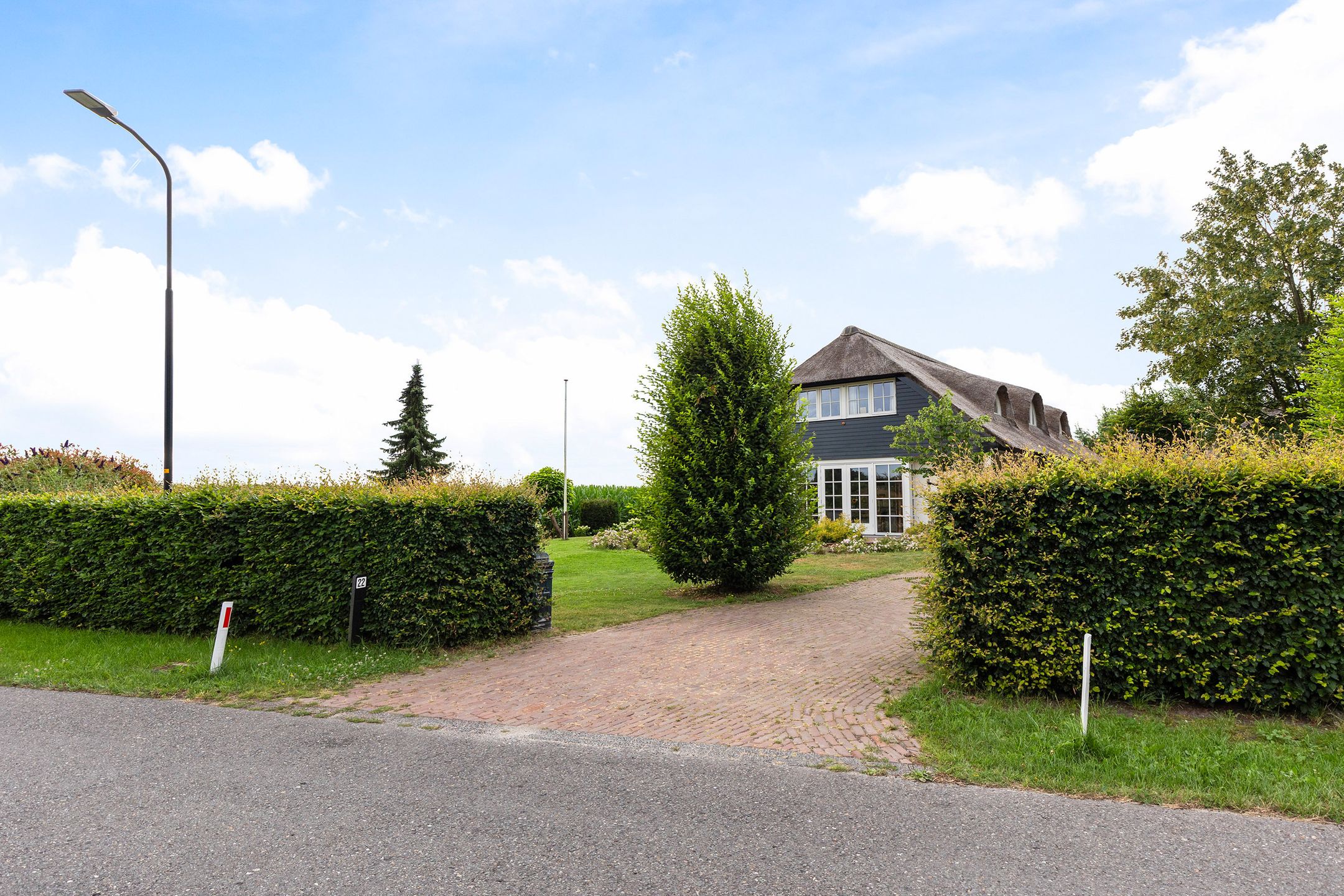 Foto 42 van Voorste Kerkweg 22