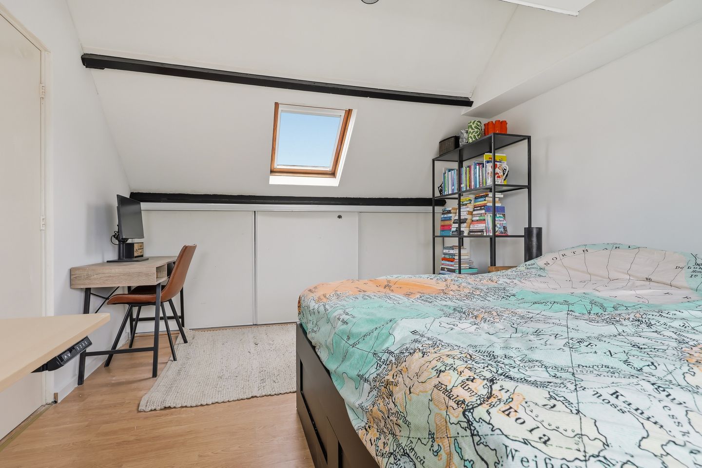 Photo 34 of Mascagnistraat 25