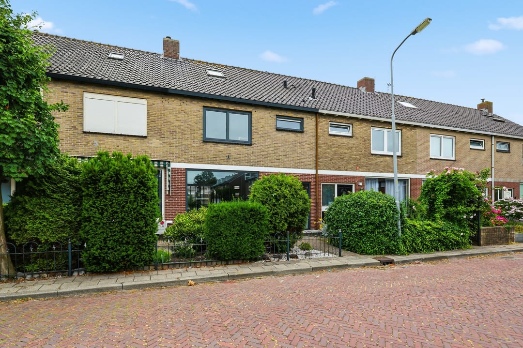 Photo 2 of Mascagnistraat 25