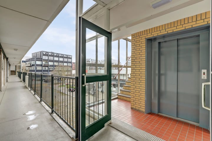 Appartement te koop: Papsouwselaan 169, Delft