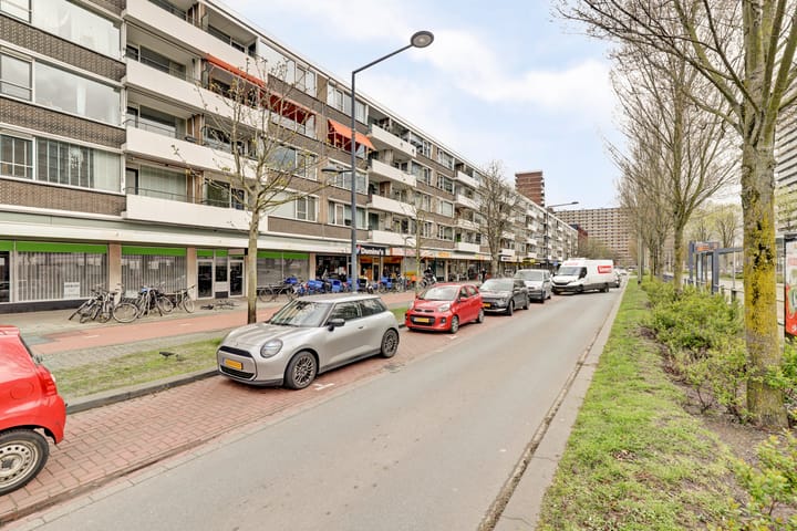 Appartement te koop: Papsouwselaan 169, Delft