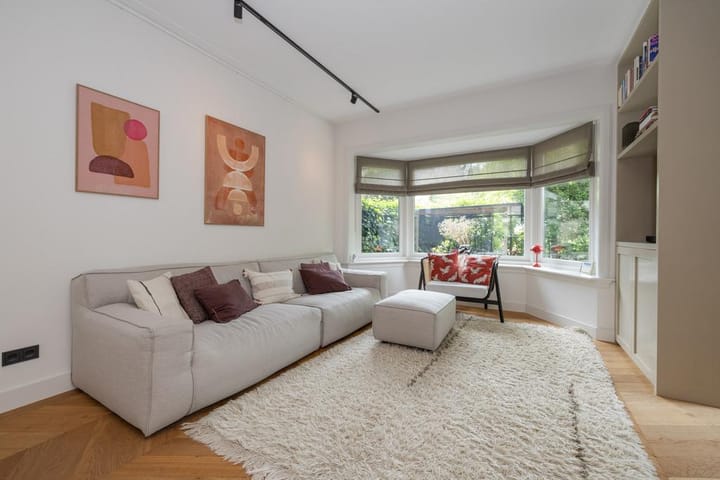 Hoekwoning te huur: Nieuwe Englaan 8B, Bussum