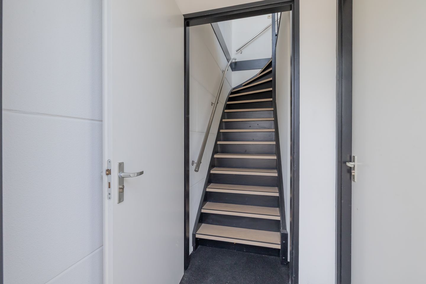 Bekijk foto 5 van De Hooge Krocht 48