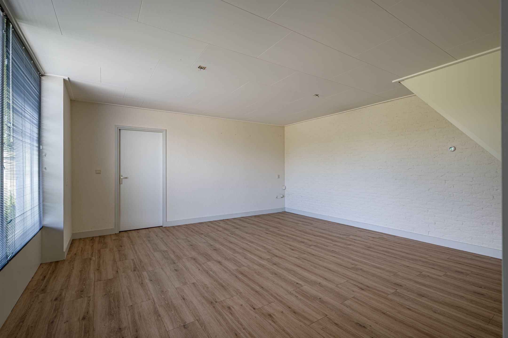 Photo 9 of Dorpsstraat 37