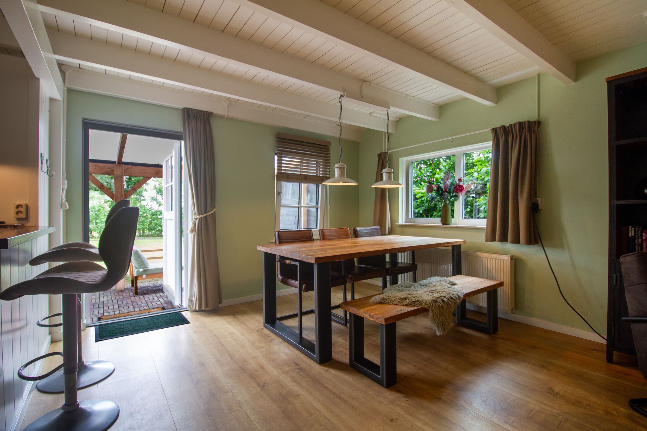 2-bedroom freehold villa in Lies — photo 4 of 5