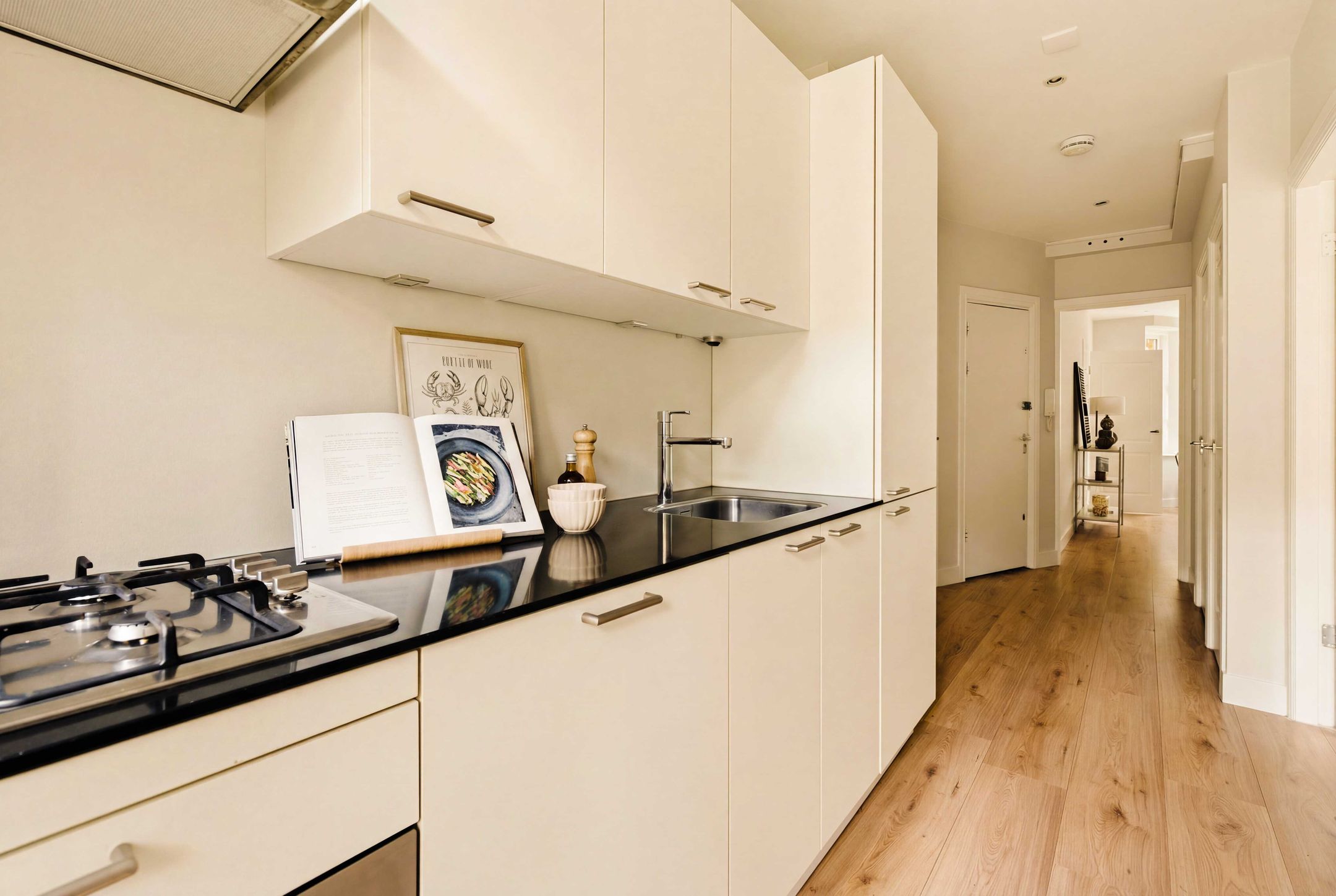 Photo 9 of Antillenstraat 37-1