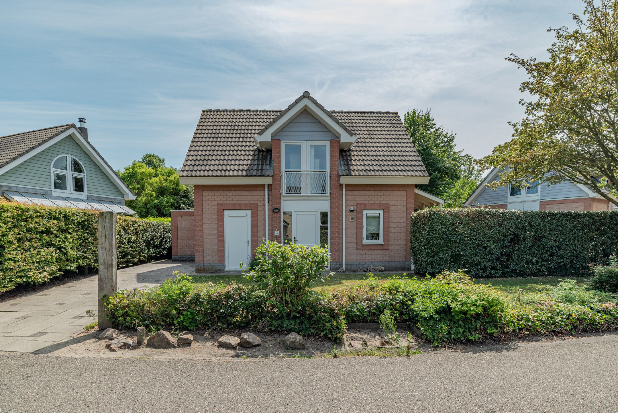 3-bedroom freehold villa in Kamperland — photo 1 of 5