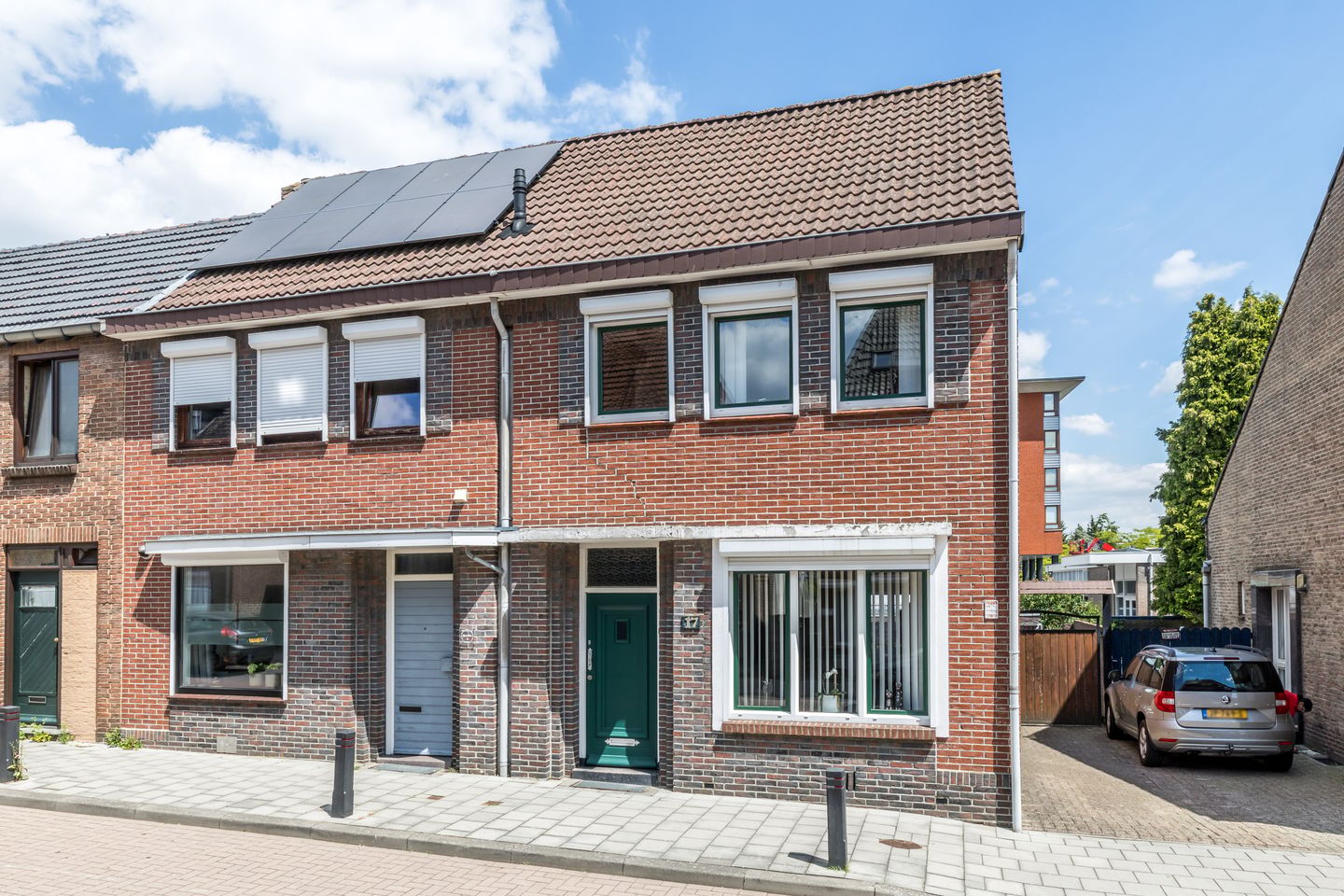 Photo 1 of Mgr. Lebouillestraat 17