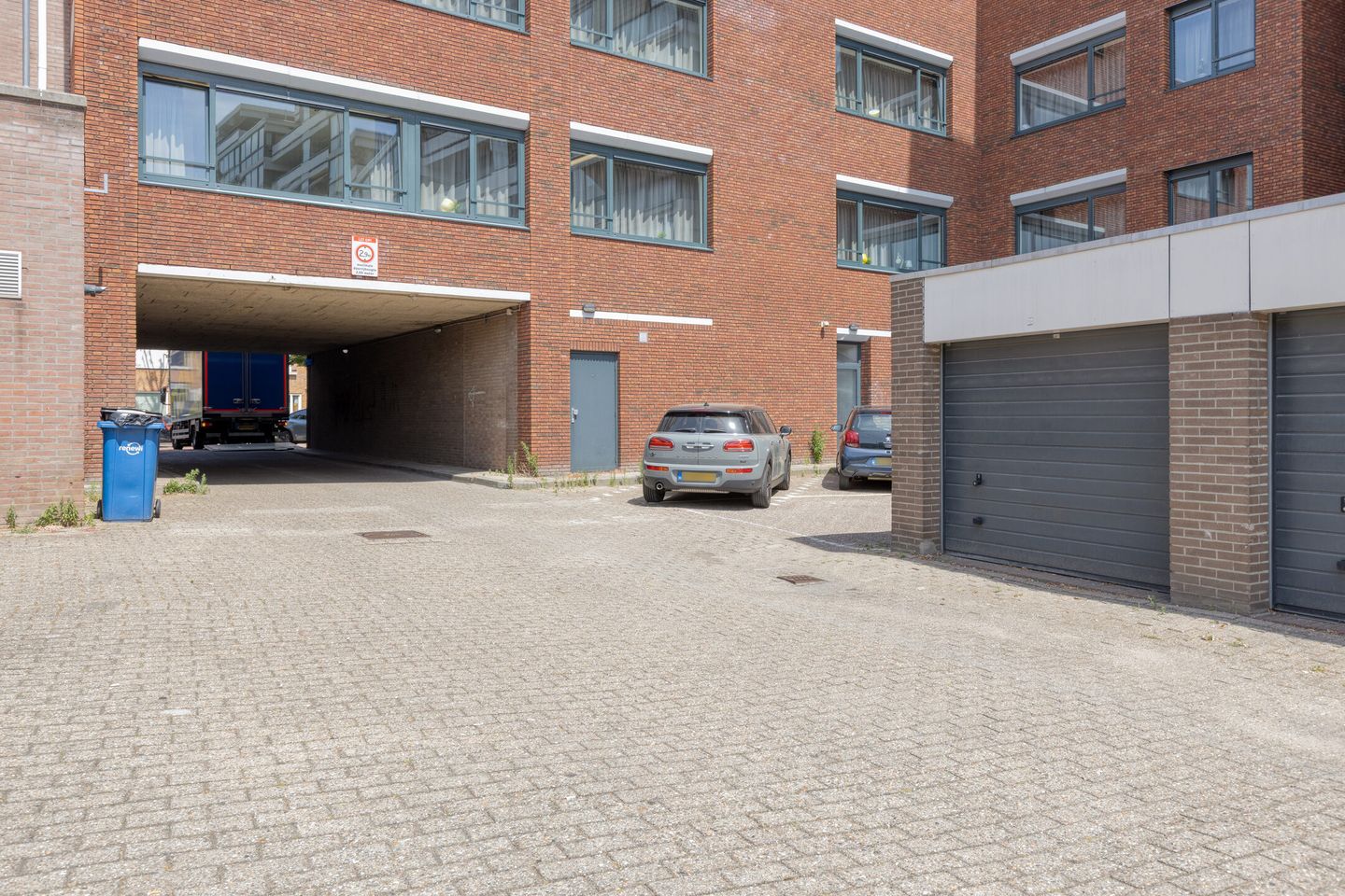 Foto 40 van Veldmaarschalk Montgomerylaan 323