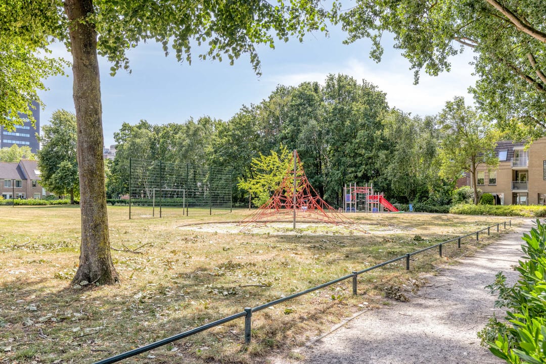 Foto 43 van Veldmaarschalk Montgomerylaan 323