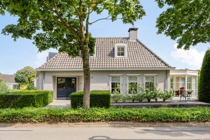Foto 2 van Verzetsheldenlaan 56