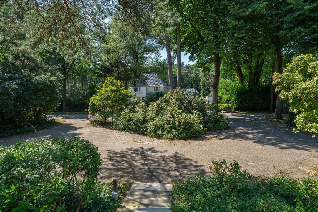Photo 41 of Baarnseweg 46
