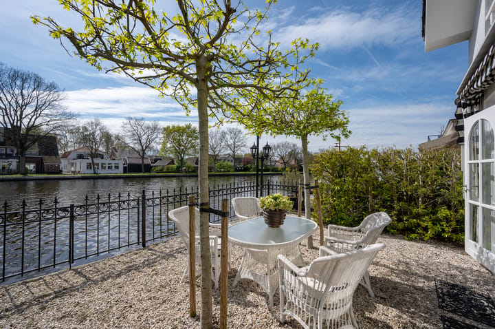 Tussenwoning te koop: Hoogewaard 48, Koudekerk Aan Den Rijn