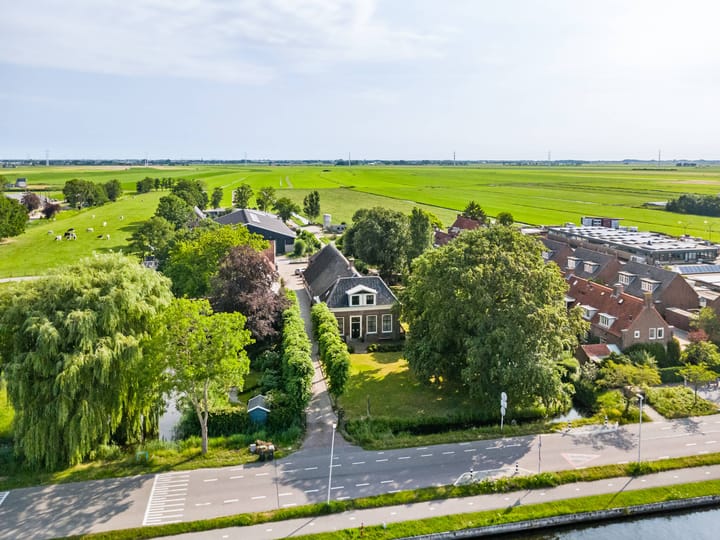 Foto 4 van Achthovenerweg 27