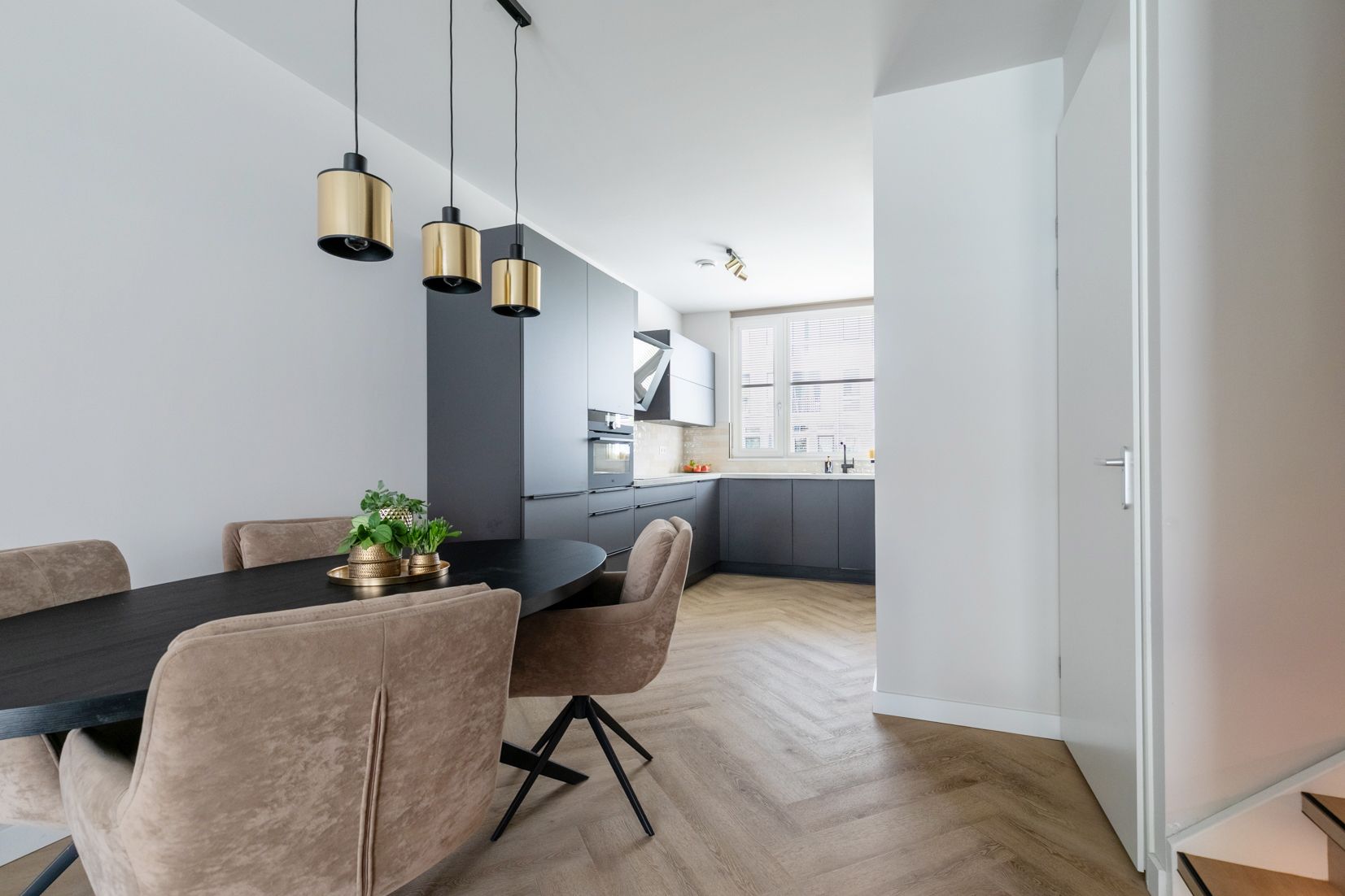 Photo 15 of Spitsbergenstraat 9