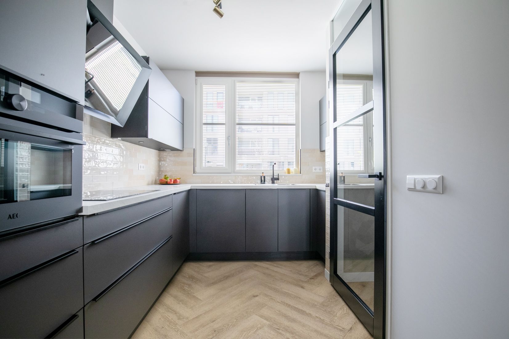 Photo 9 of Spitsbergenstraat 9