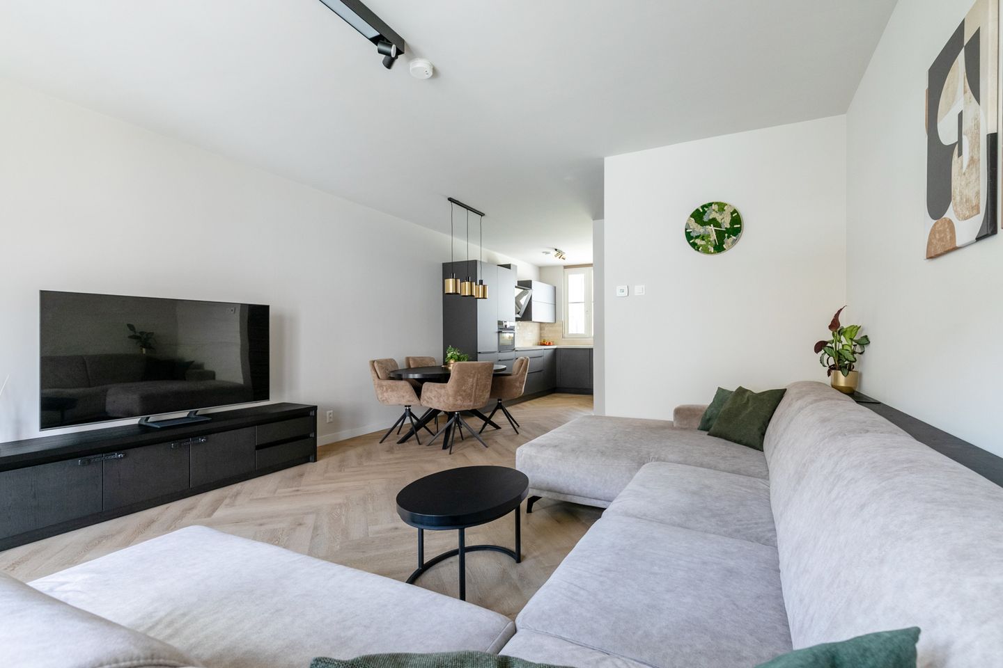 Photo 19 of Spitsbergenstraat 9