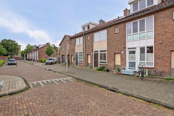 Foto 4 van Aart van der Leeuwstraat 23