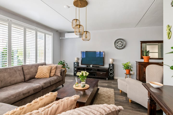 Tussenwoning te koop: Kwelder 10, Tiel