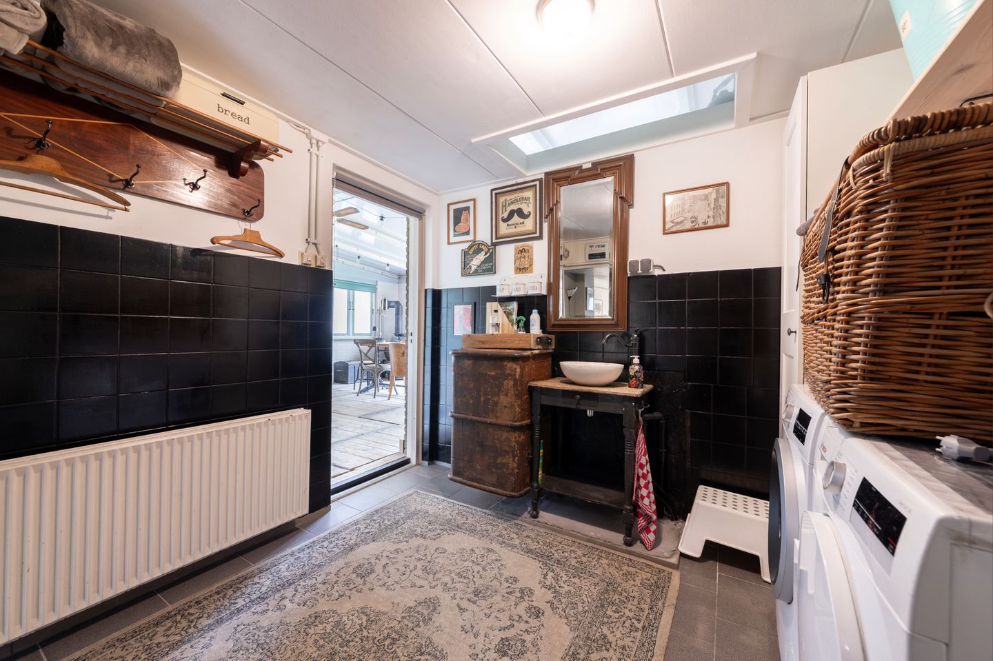 Photo 49 of van Rechterenstraat 8