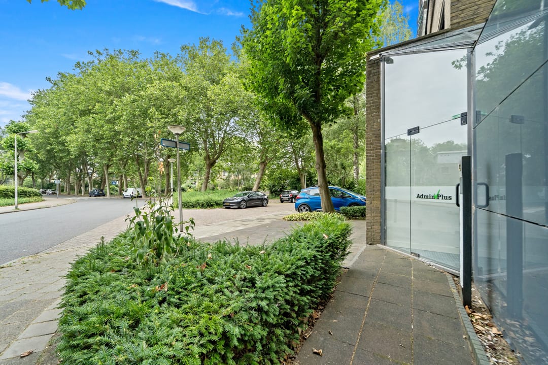 Photo 11 of Antoon Coolenlaan 55