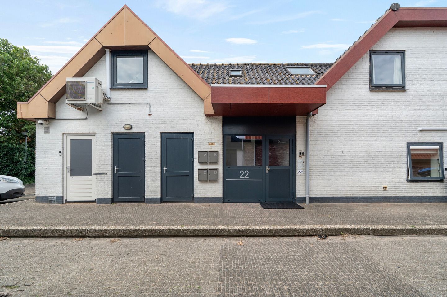 Photo 29 of Dorpsplein 22-A
