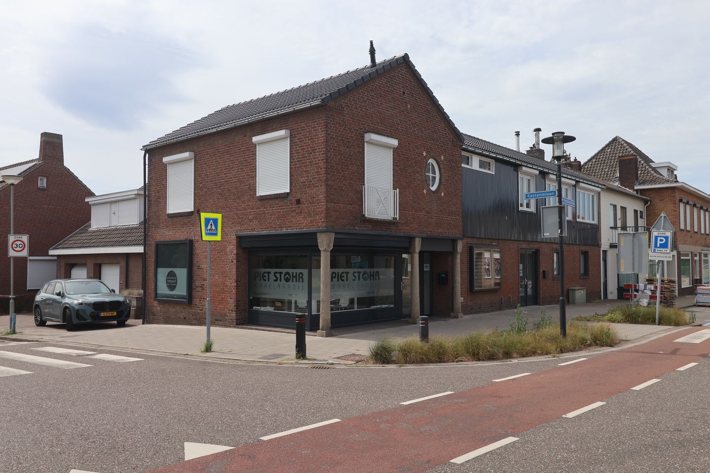 View photo 3 of Vliegenstraat 2