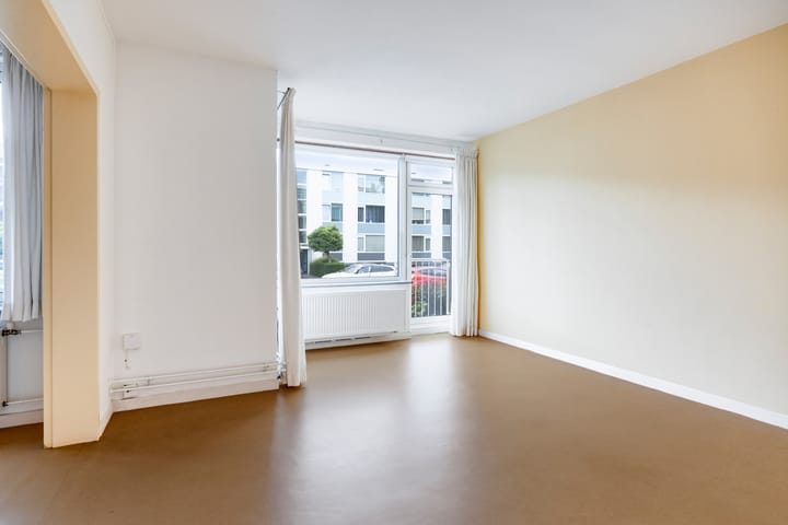 Photo 4 of Adelbert van Scharnlaan H 28