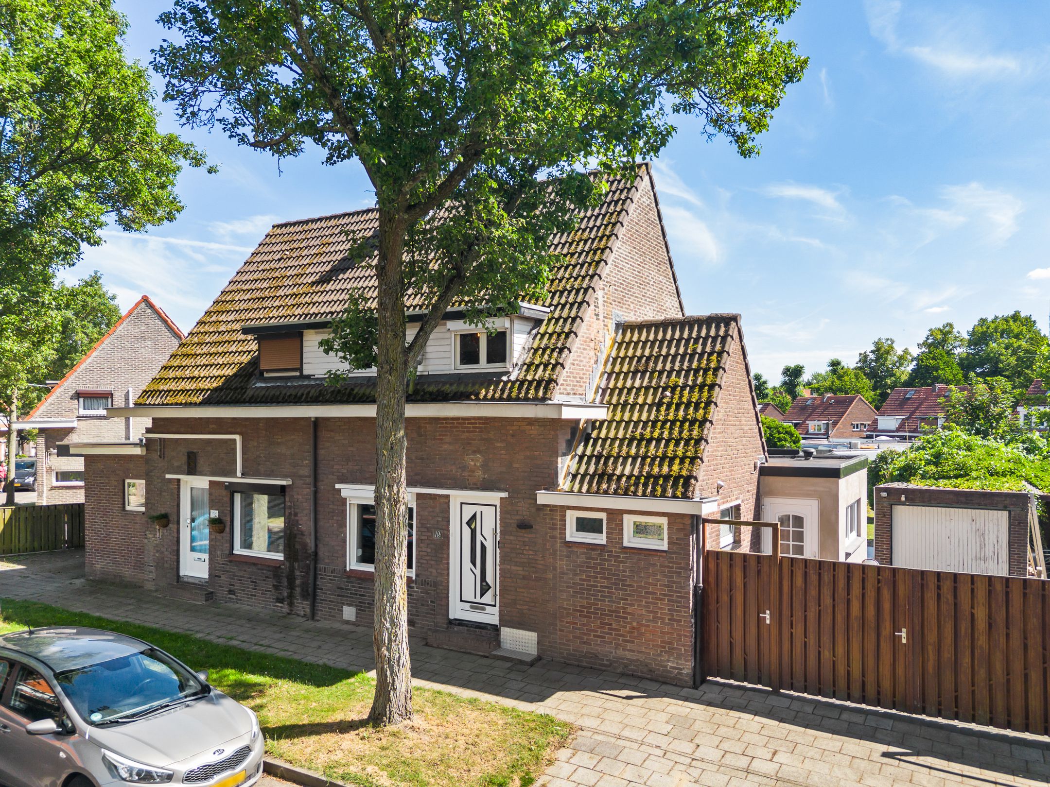 Esdoornstraat 12