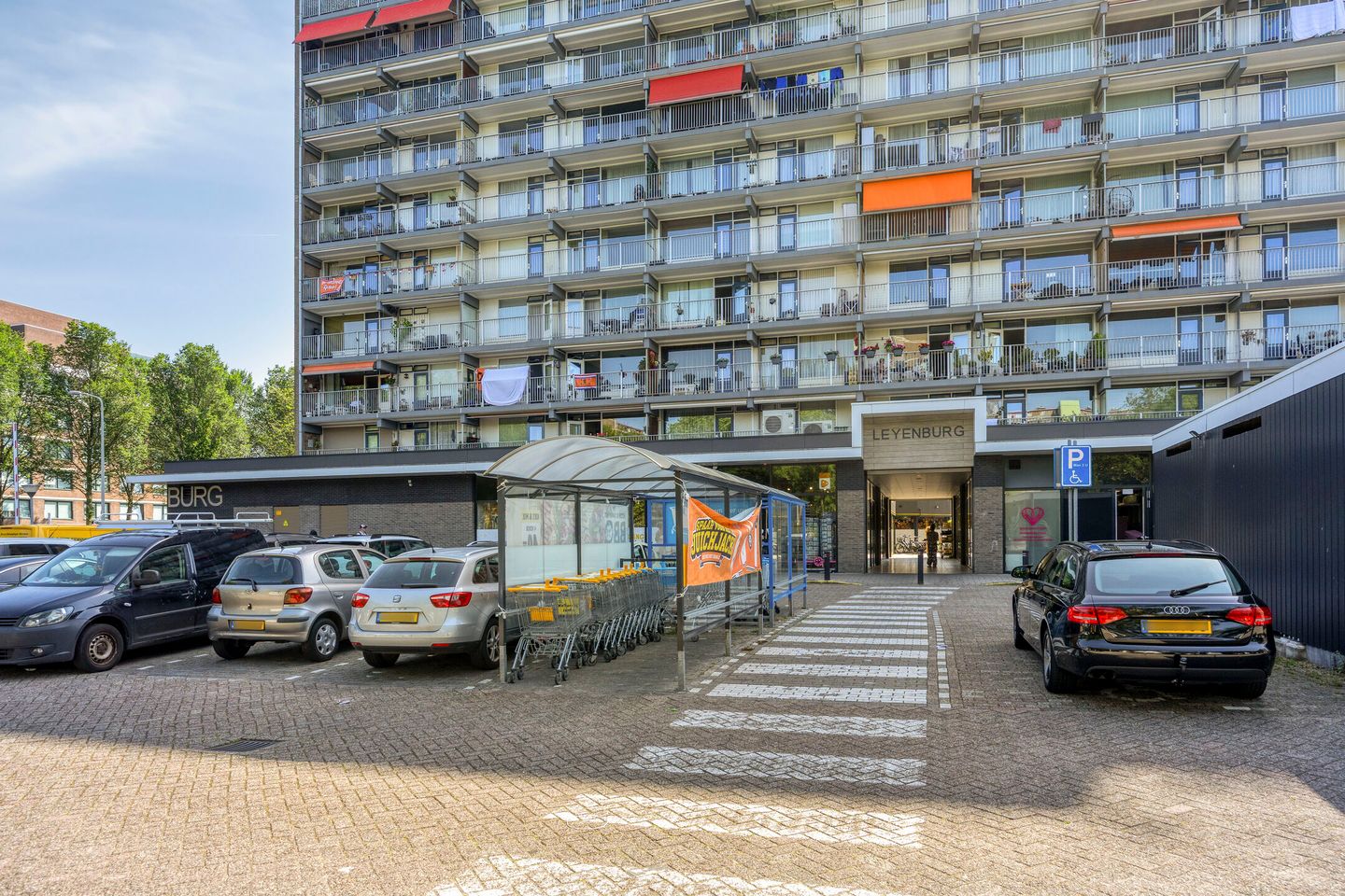 Foto 44 van Volendamlaan 907