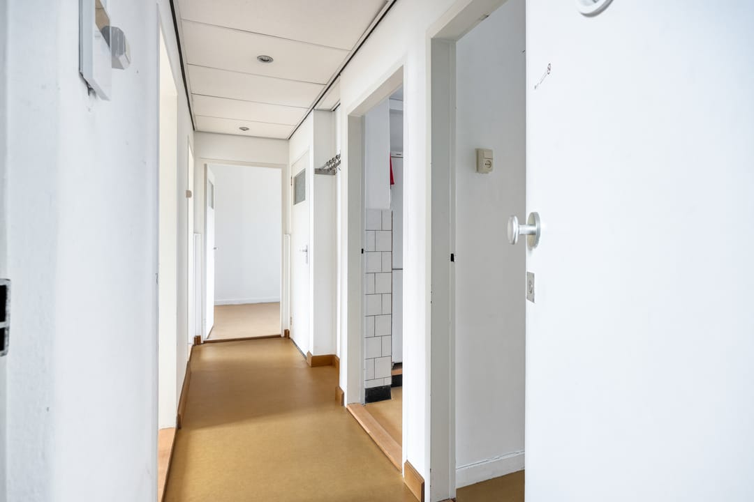Photo 8 of Adelbert van Scharnlaan H 28