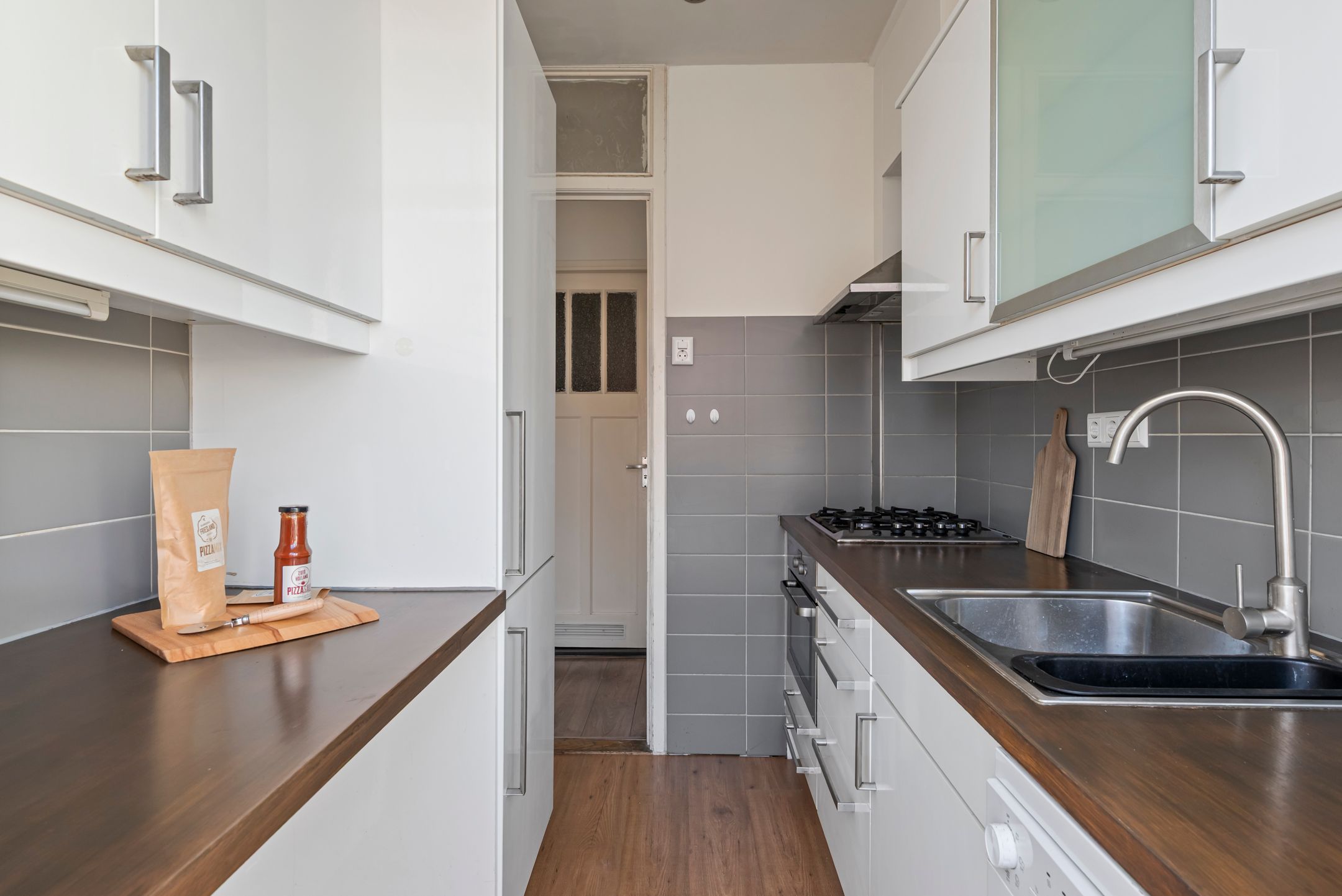 Photo 9 of Zwaluwstraat 35