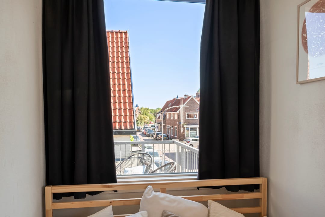Photo 16 of Zwaluwstraat 35