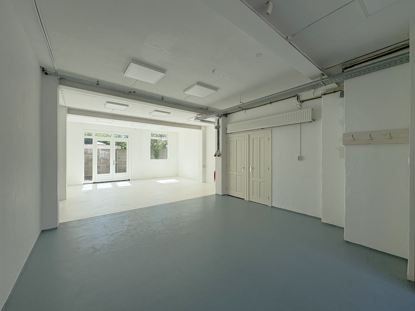 Bekijk foto 3 van Heeswijkstraat 108
