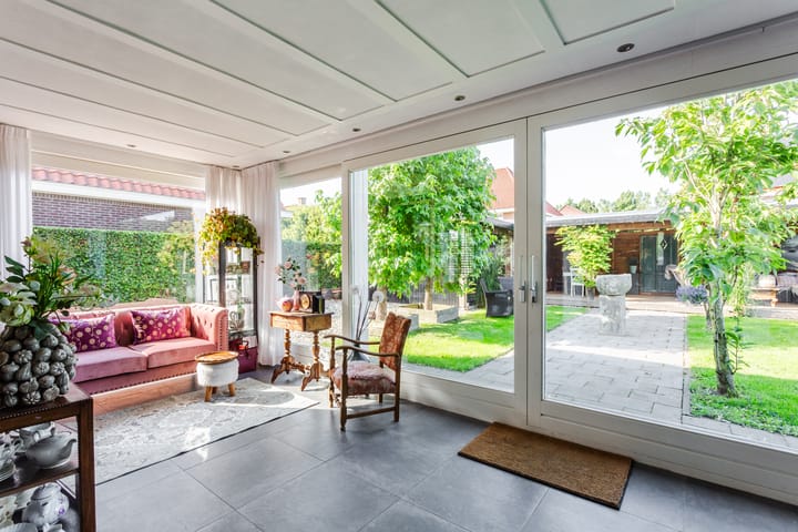 Vrijstaande woning te koop: Baksteen 79, Dronten