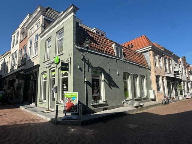 Dam 23, Zierikzee