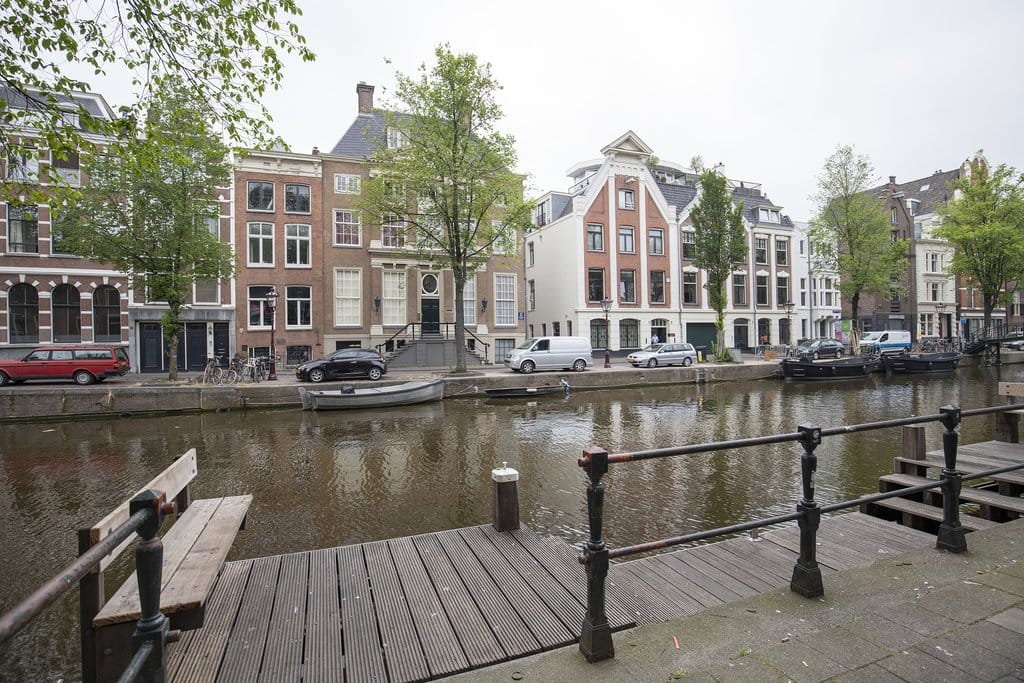 Foto 34 van Oudezijds Voorburgwal 318-1