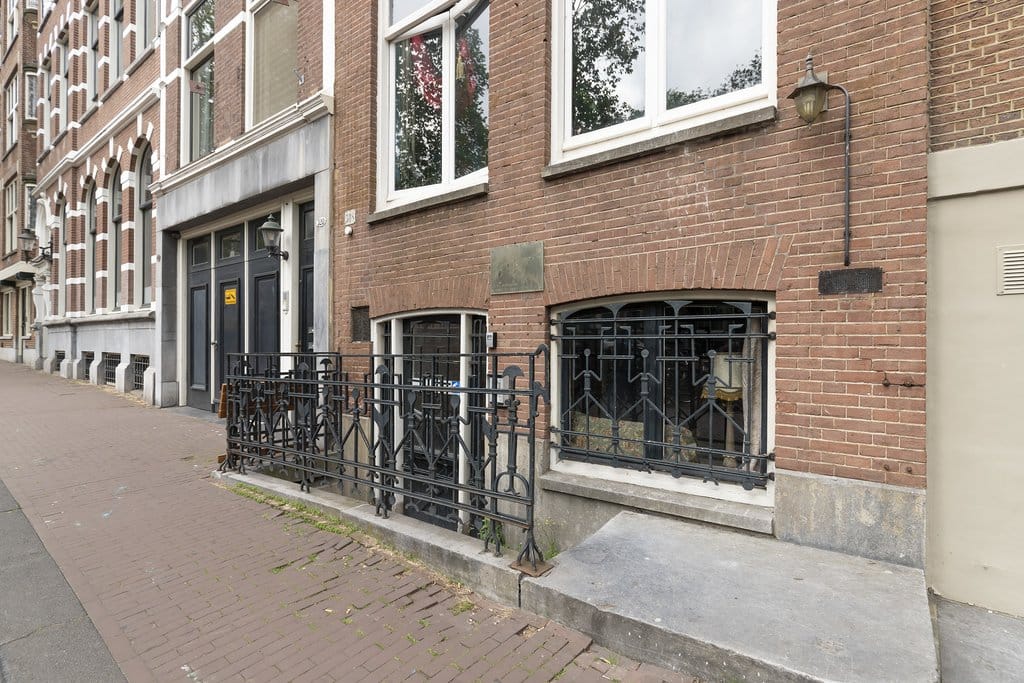 Foto 33 van Oudezijds Voorburgwal 318-1