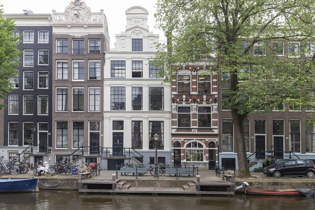 Foto 3 van Oudezijds Voorburgwal 318-1