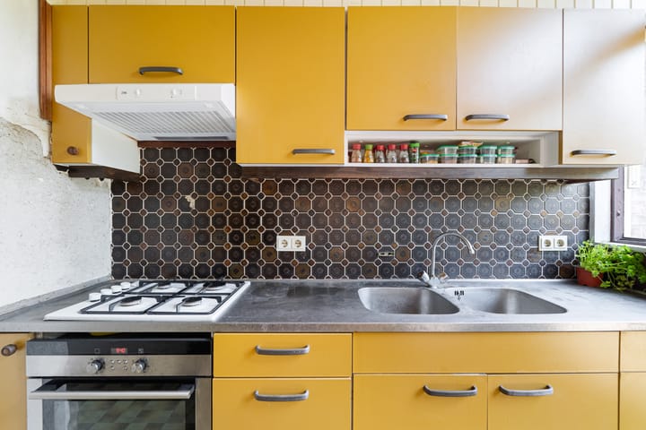 Tussenwoning te koop: Duyvendakstraat 4, Leiden