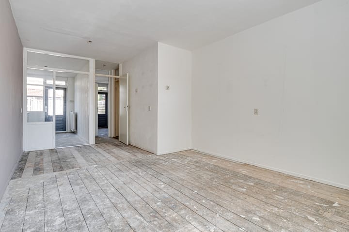 Foto 4 van Burg. Jacobsonstraat 23