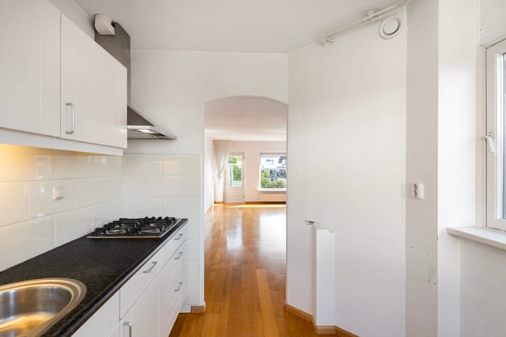 Tussenwoning te koop: Jupiter 30, Den Helder