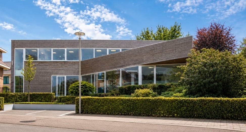 View photo 1 of Spoorlaan 8-BOVE