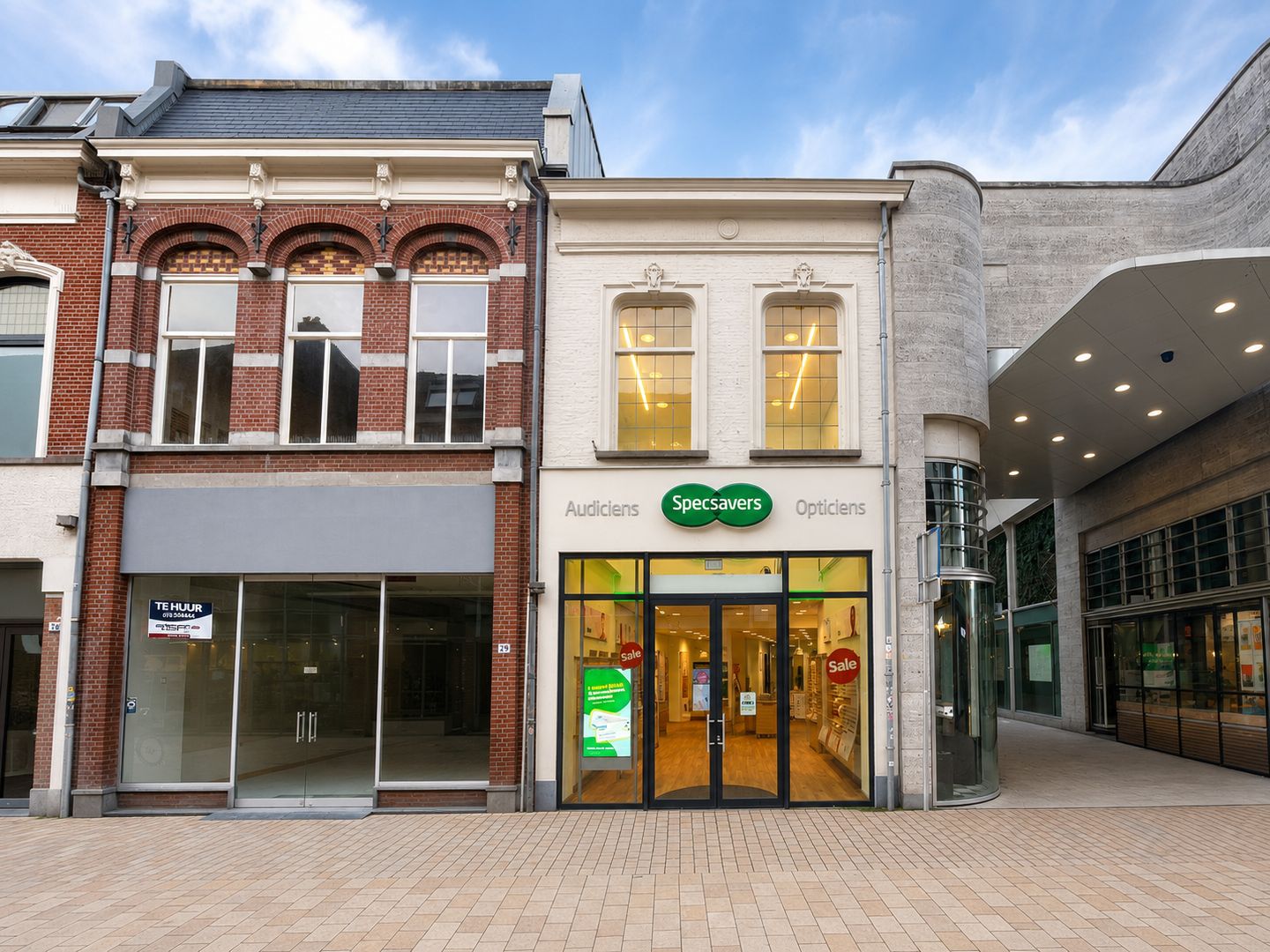 View photo 1 of Heuvelstraat 27