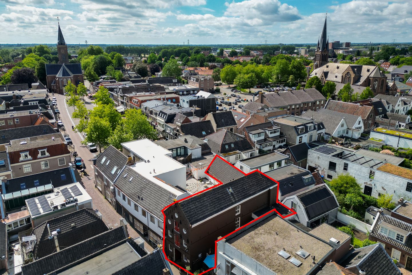 View photo 2 of Brugstraat 5